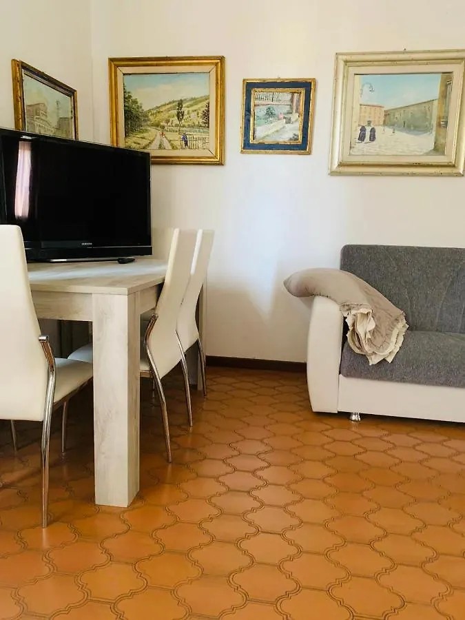 Enzo'S House Hotel Lucca 0*,